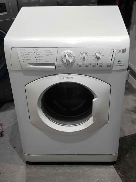 Photo of free Washing Machine - Hotpoint - Leaks (CT2) #2