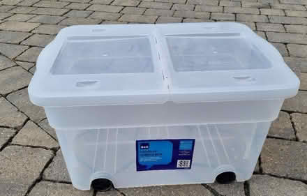 Photo of free B&Q medium rolling box (Hencote SY1) #1
