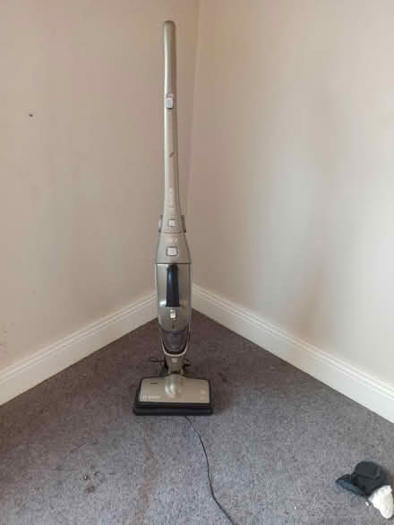 Photo of free Bosch 18v 2 in 1 Vacuum cleaner (Dublin city centre) #1