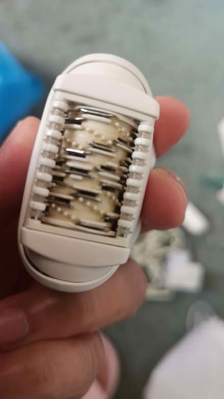 Photo of free Electric and battery operated ladyy shave (Canons Corner HA7) #2