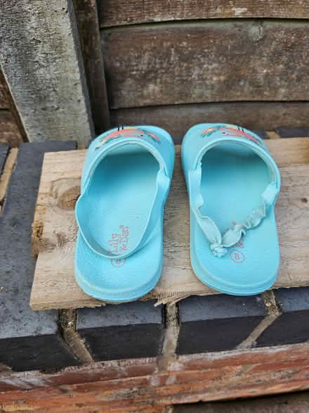Photo of free Lilly & Dean Sandals (Hall green) #2
