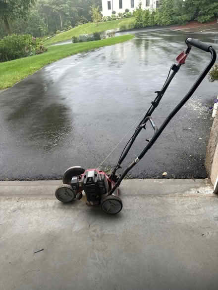 Photo of free Edger (Highland park area) #1