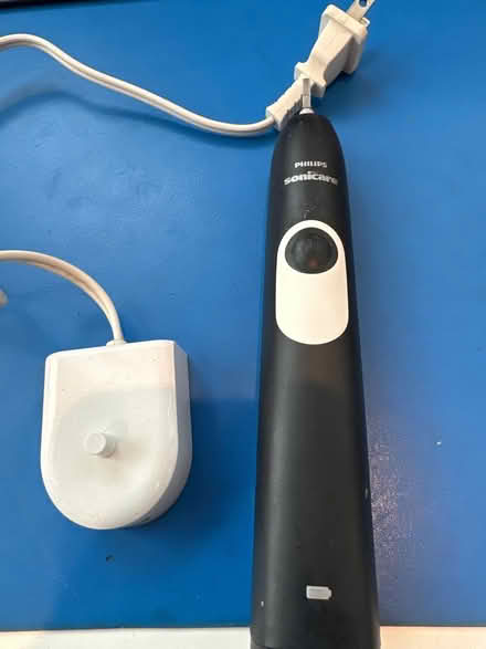 Photo of free Electric toothbrush (A.U. Park/Tenleytown) #1