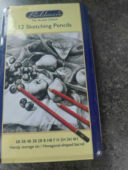 Photo of free 13 sketching pencils (Evington LE5) #2