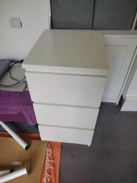 Photo of free IKEA chest of drawers (SE19) #1