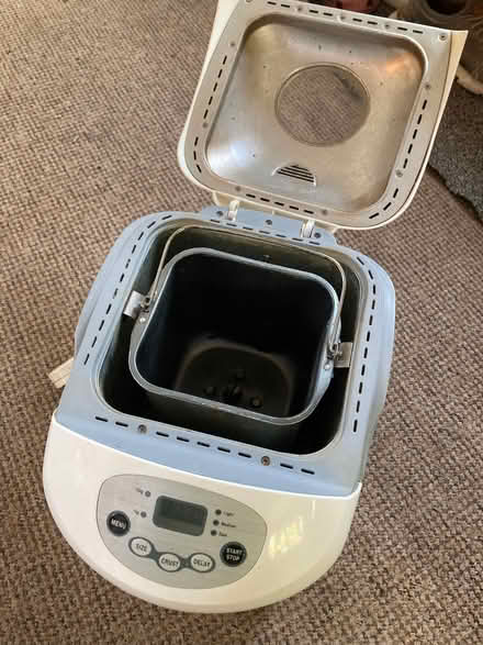 Photo of free Breadmaker (Sunninghill SL5) #1