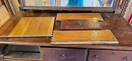 Photo of free antique dresser (near Shields & Prospect)