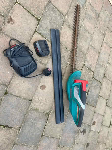 Photo of free Bosch cordless hedge trimmers (Greenhill, S8) #2