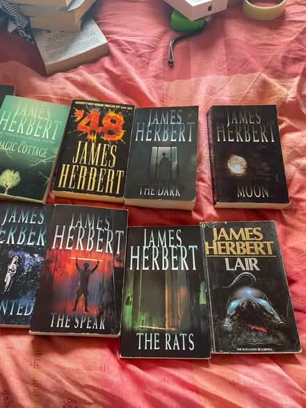 Photo of free James Herbert collection (WN7) #4