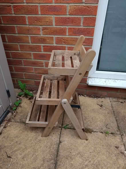 Photo of free Pot stand (Letchworth SG6) #2
