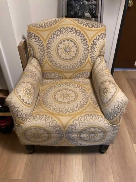 Photo of free Chair. Pier 1 (Middletown) #1