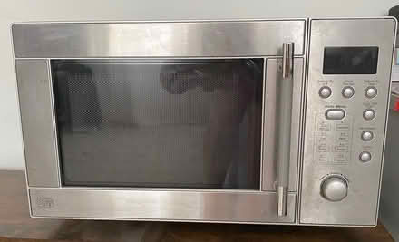 Photo of free 800W Microwave (Witney OX28) #1