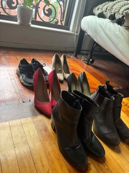 Photo of free Women’s heels/shoes (Back Bay) #3