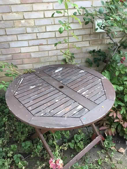 Photo of free Wooden table (Stevenage, pin green SG1) #1
