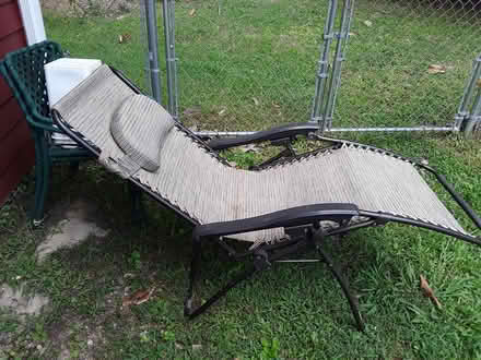 Photo of free Reclining Chaise Lounge (199/Jamestown Road) #1