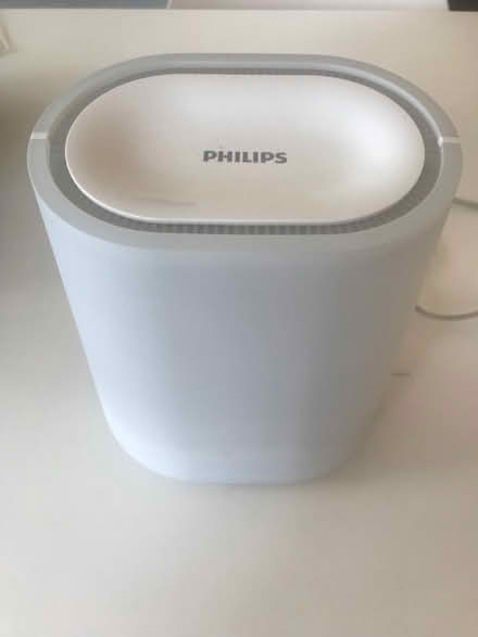 Photo of free Philips clock-radio-light (Ram Corner GU1) #1