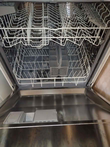 Photo of free Bosch dishwasher (Bussage GL6) #2