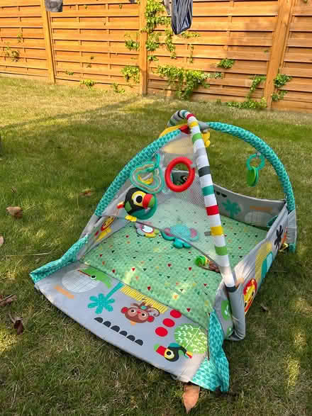 Photo of free Baby gym (Montrose Ave Welling) #1