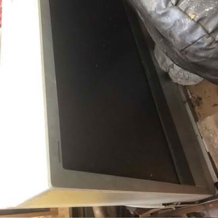 Photo of free Large CRT Samsung tv great for gaming (Harehills LS8) #1