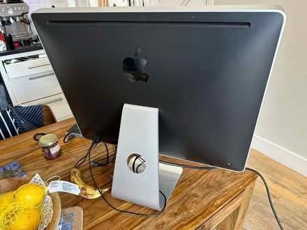 Photo of free iMac 2008 (West Norwood) #3