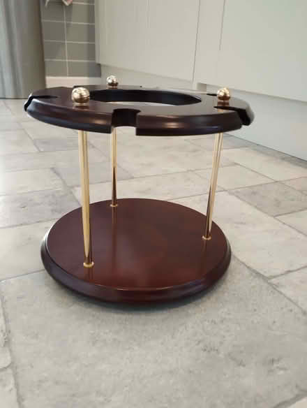 Photo of free Wooden glass/ decanter holder ... (Dorridge B93) #4