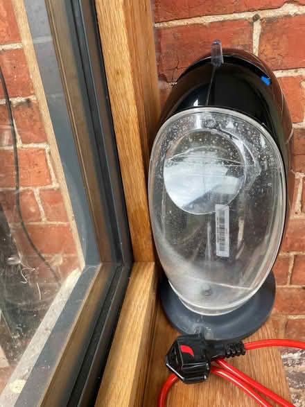 Photo of free Dolce gusto coffee machine (Ellastone DE6) #2
