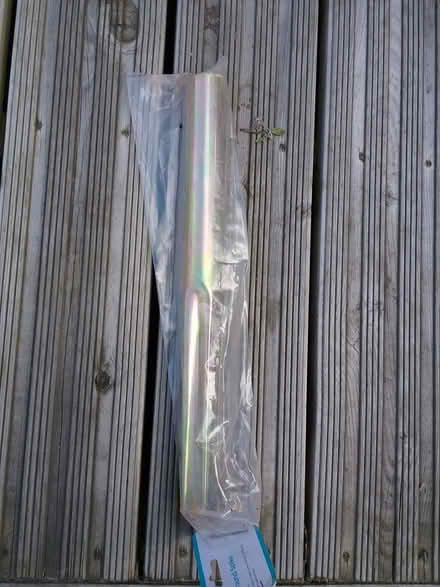 Photo of free metal washing line spike (Martin's Heron RG12) #2