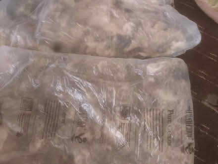 Photo of free X2 Sheep wools to insulate food (Hemel Hempstead) #1