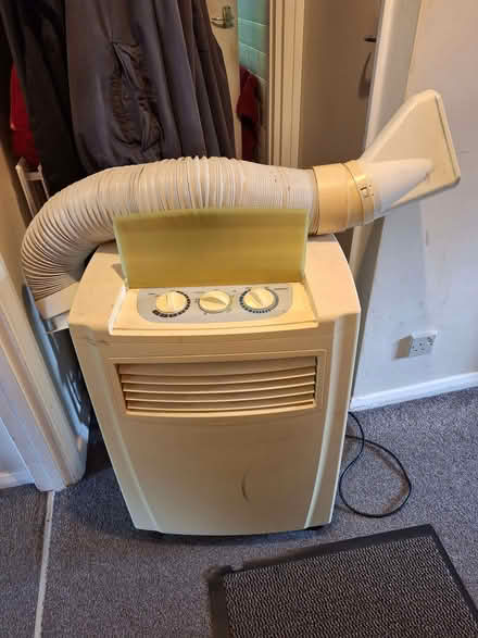 Photo of free Portable air conditioner (Forest Hill SE26) #1
