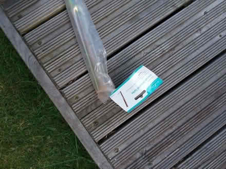 Photo of free metal washing line spike (Martin's Heron RG12) #1