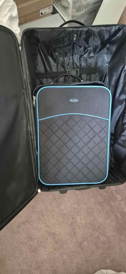 Photo of free Suit cases (W14) #4