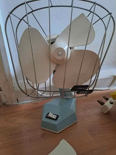 Photo of free Fan - spares or repair (Cambridge CB4) #1