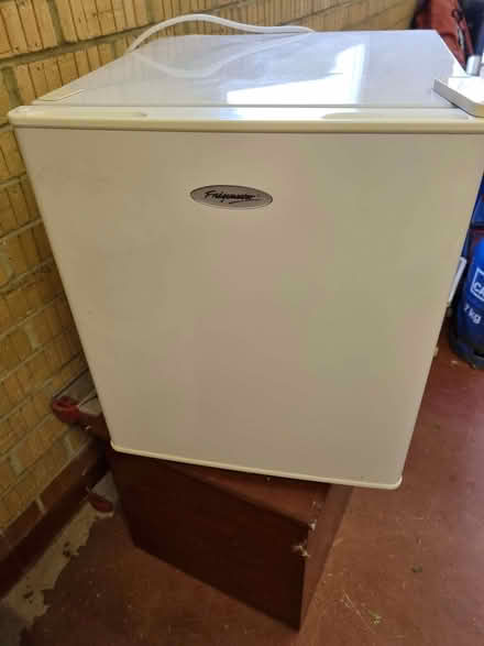 Photo of free Counter top freezer (Runwell SS11) #2