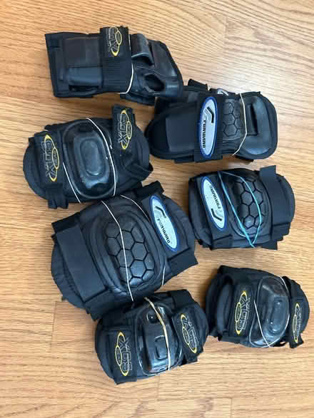 Photo of free Kids, wrist guard, and kneepads (Saratoga) #1