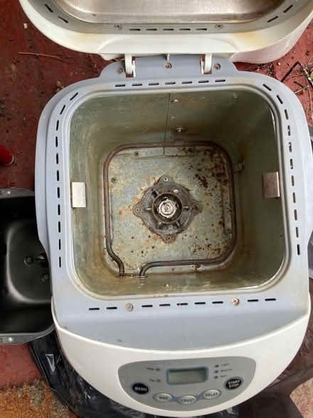 Photo of free Breadmaker (Sunninghill SL5) #3