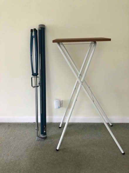 Photo of free Projector stand and screen (Gosport PO12) #1