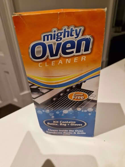 Photo of free Oven cleaner kit (Park District G3) #2