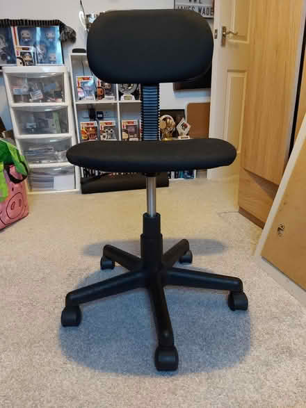 Photo of free Desk chair (Gloucester) #2