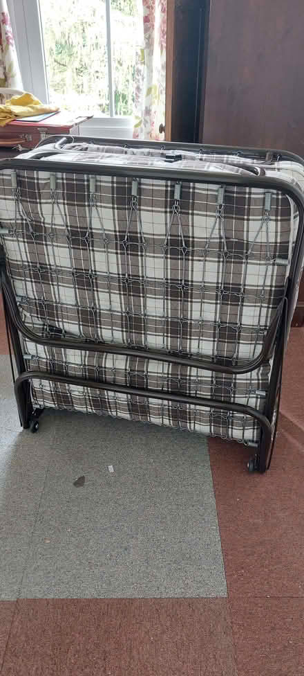 Photo of free Fold down single bed (Burton Joyce NG14) #4