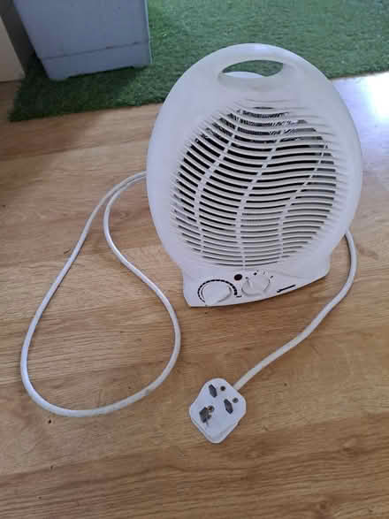 Photo of free Electric fan heater (Cambridge CB4) #1