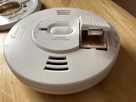 Photo of free Smoke/Carbon Monoxide alarm (Eastbourne BN20) #2