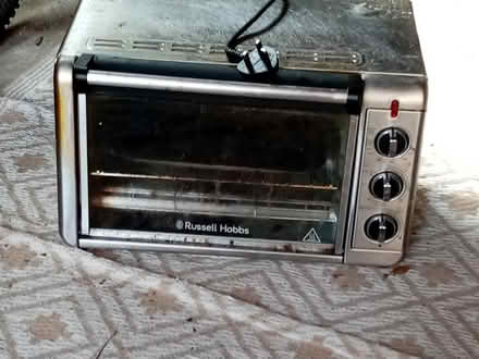 Photo of free Mini oven and grill (Gleadless S12) #1