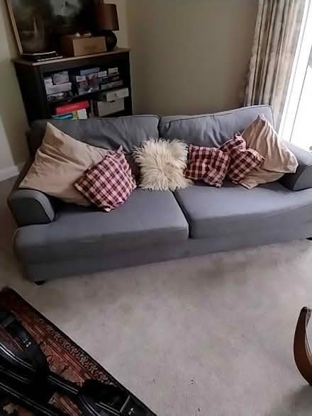 Photo of free Settee (Steyning BN44) #2