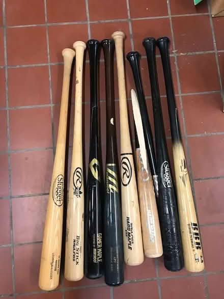 Photo of free 8 Cracked Baseball Bats (La Crescenta) #1