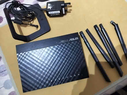 Photo of free WiFi router (High Shincliffe DH1) #1
