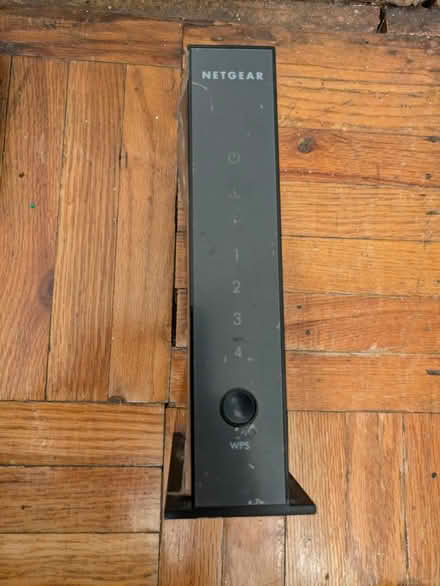 Photo of free Netgear router (model WNR 2000) (E. Midtown) #1