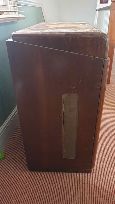 Photo of free Fifties radiogram cabinet (Hove Green BN3) #4