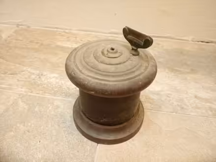 Photo of free Wooden Twine Dispenser (Woollard) #1