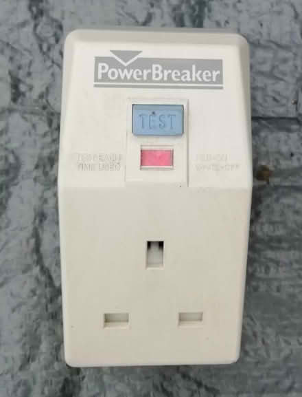 Photo of free 2 plug in power breakers (Cheshunt EN7) #1