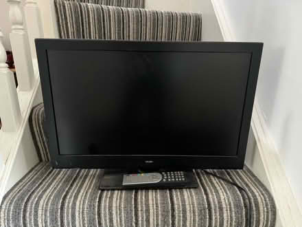 Photo of free Bush Flat Screen TV + Built in DVD (CF64 Sully) #1